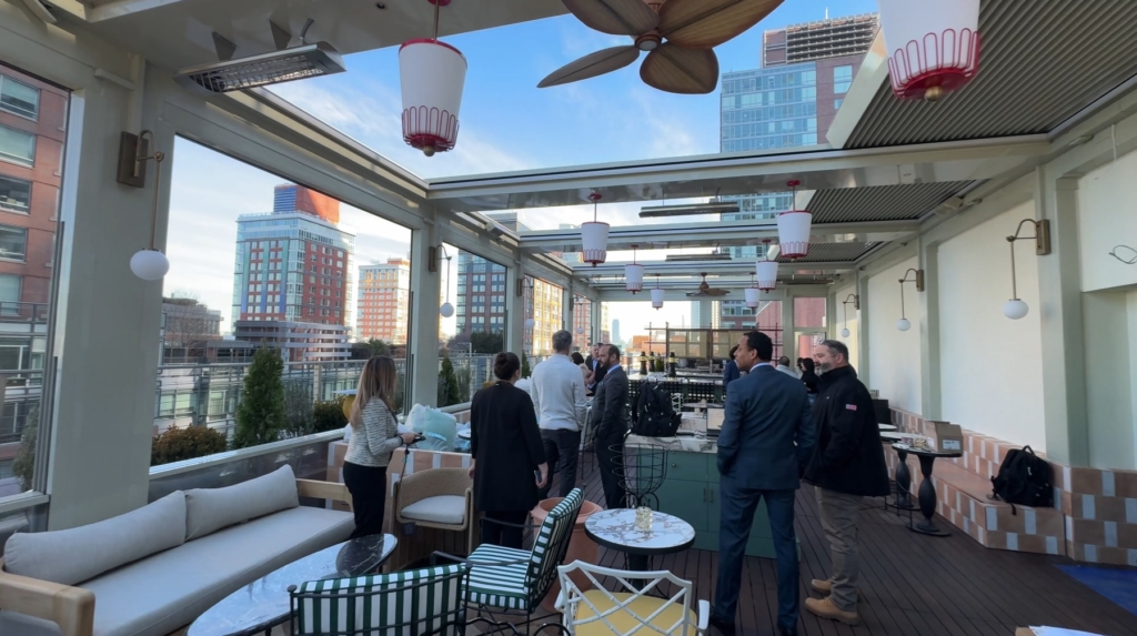 Conrad Retractable Roof 01